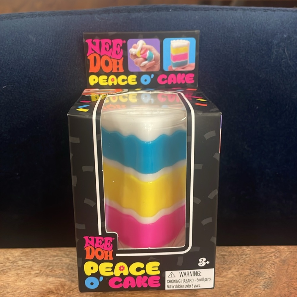 NEW NeeDoh Peace O' Cake - Pink, Blue, Yellow